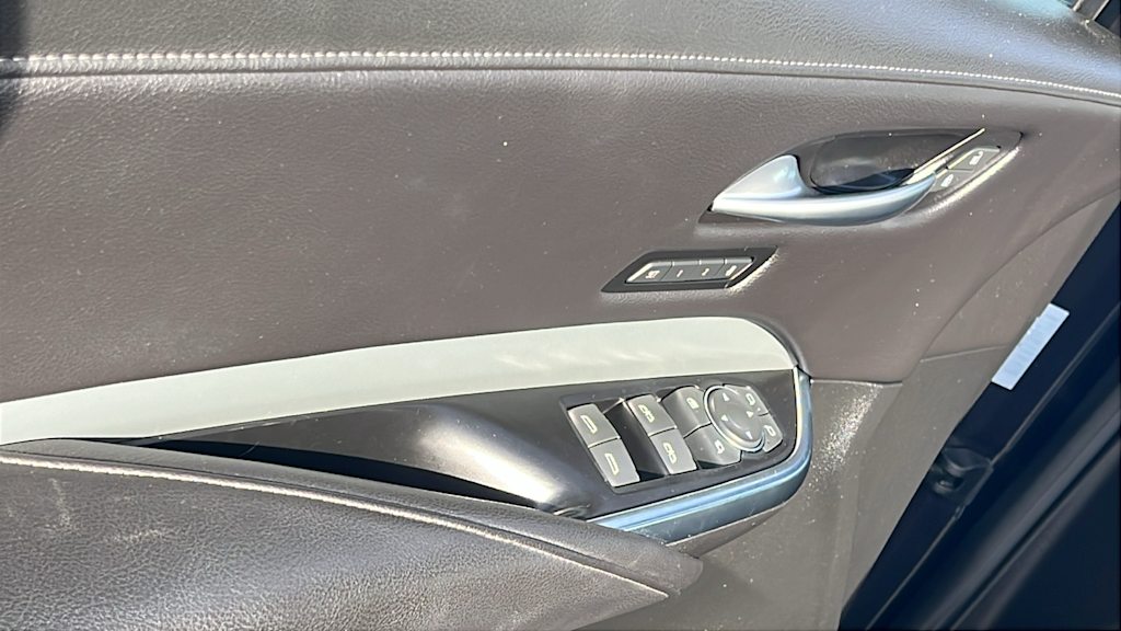 Thumbnail: 2023 Cadillac XT4 - 27