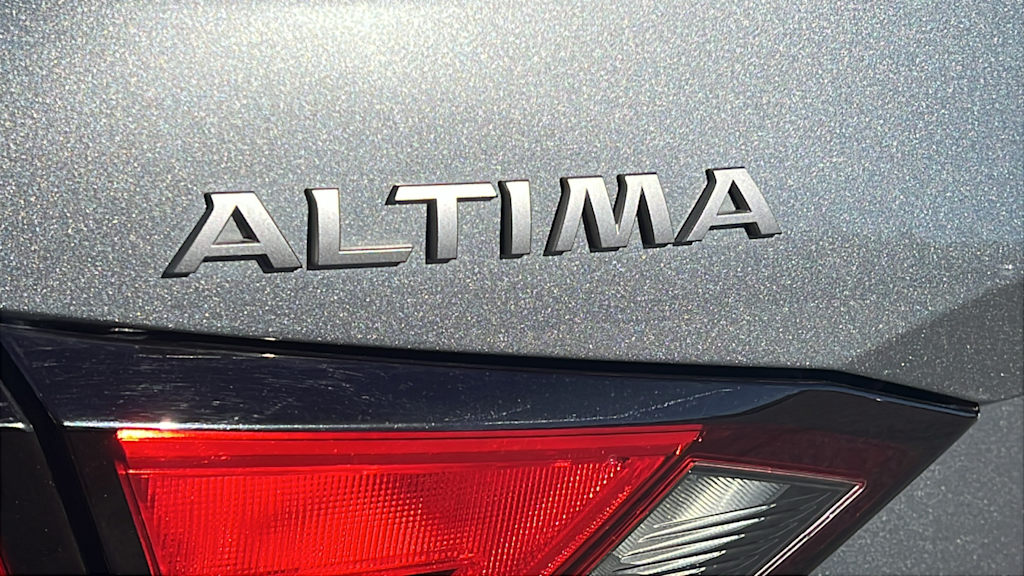 Thumbnail: 2024 Nissan Altima - 7
