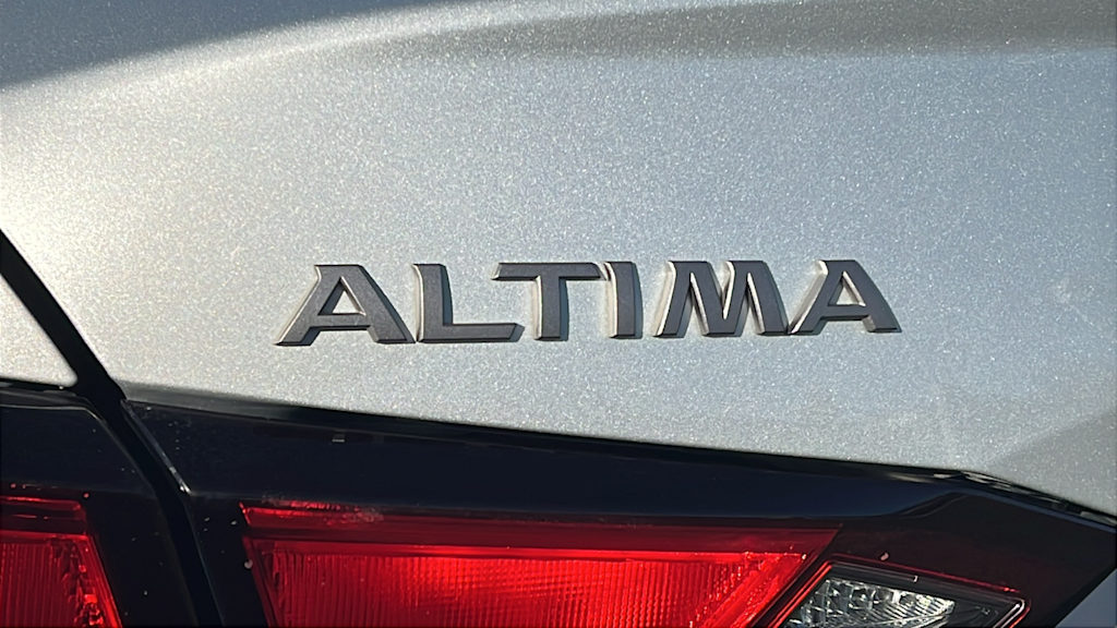 Thumbnail: 2024 Nissan Altima - 5