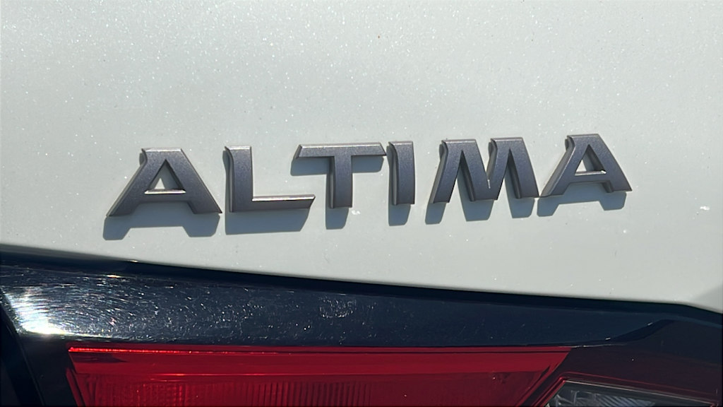 Thumbnail: 2023 Nissan Altima - 7