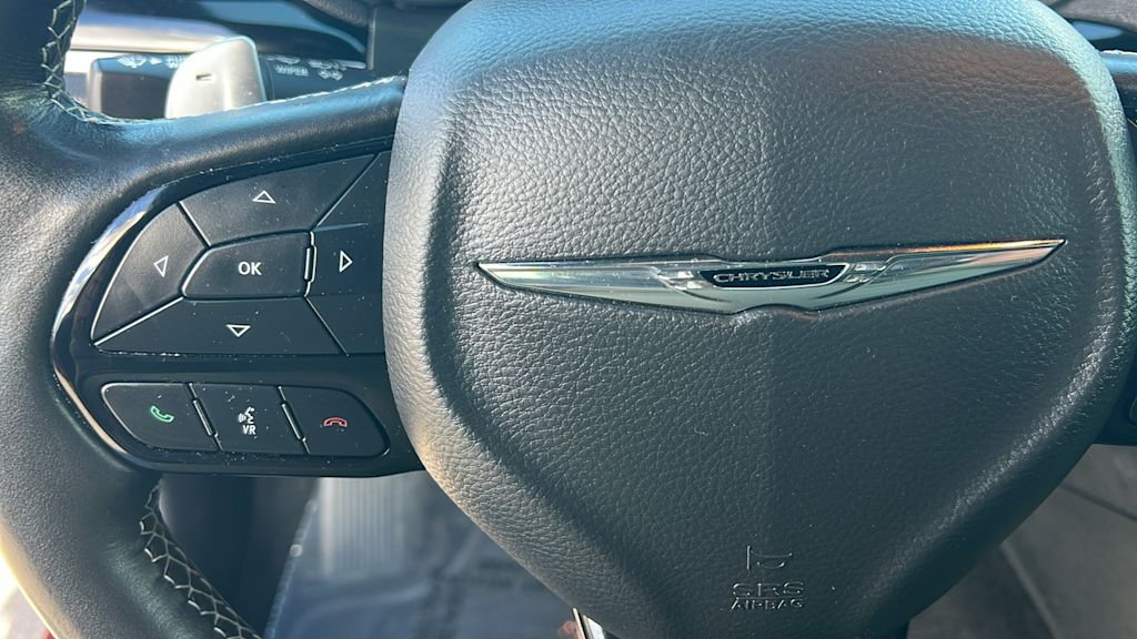 Thumbnail: 2021 Chrysler 300 - 26