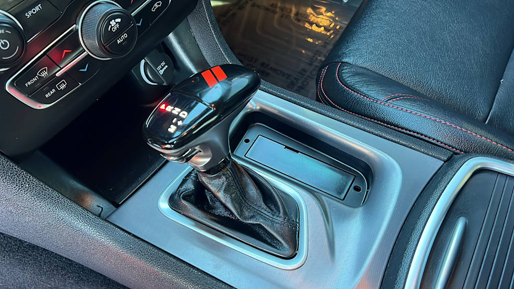 Thumbnail: 2022 Dodge Charger - 14