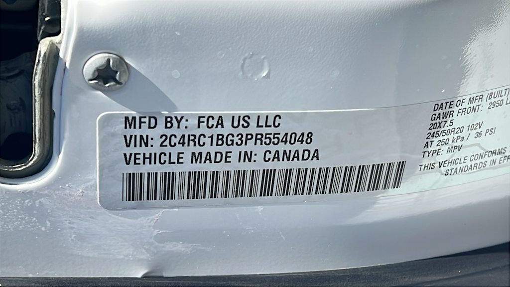 Thumbnail: 2023 Chrysler Pacifica - 19