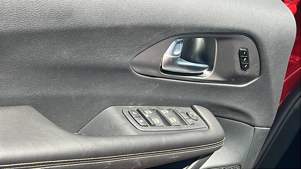 Thumbnail: 2027 Chrysler Pacifica - 26