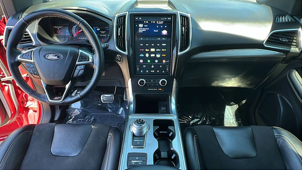 Thumbnail: 2022 Ford Edge - 12