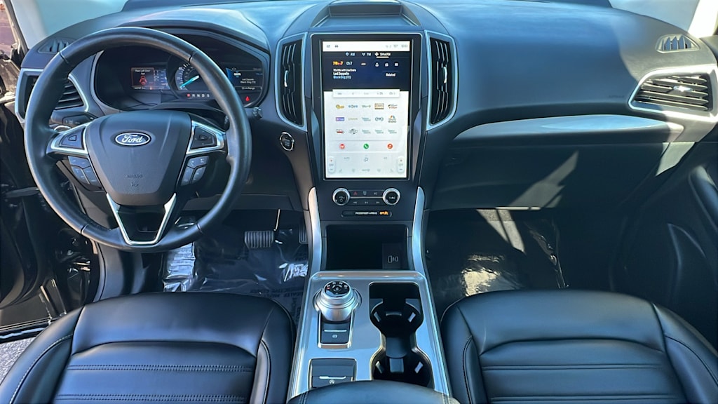 Thumbnail: 2023 Ford Edge - 13