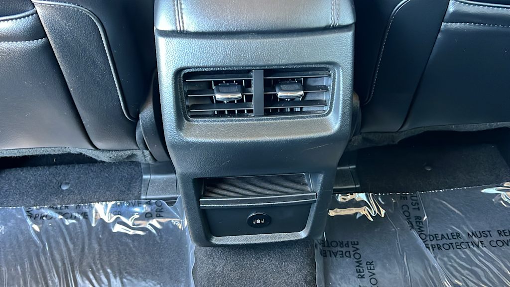 Thumbnail: 2023 Ford Edge - 29