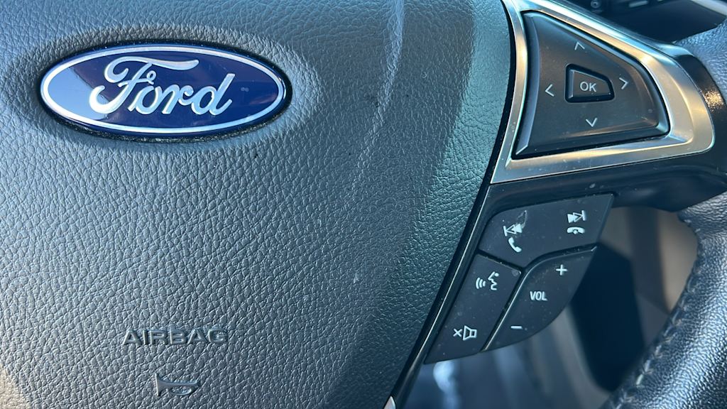 Thumbnail: 2023 Ford Edge - 26