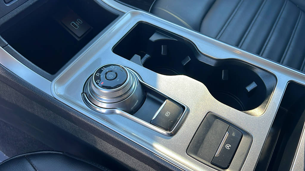 Thumbnail: 2023 Ford Edge - 15