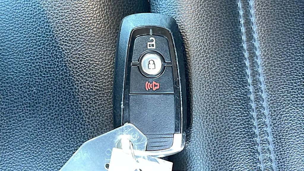 Thumbnail: 2023 Ford Edge - 17