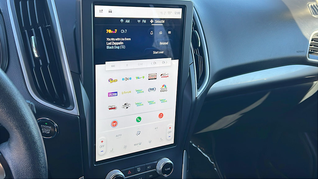 Thumbnail: 2023 Ford Edge - 22