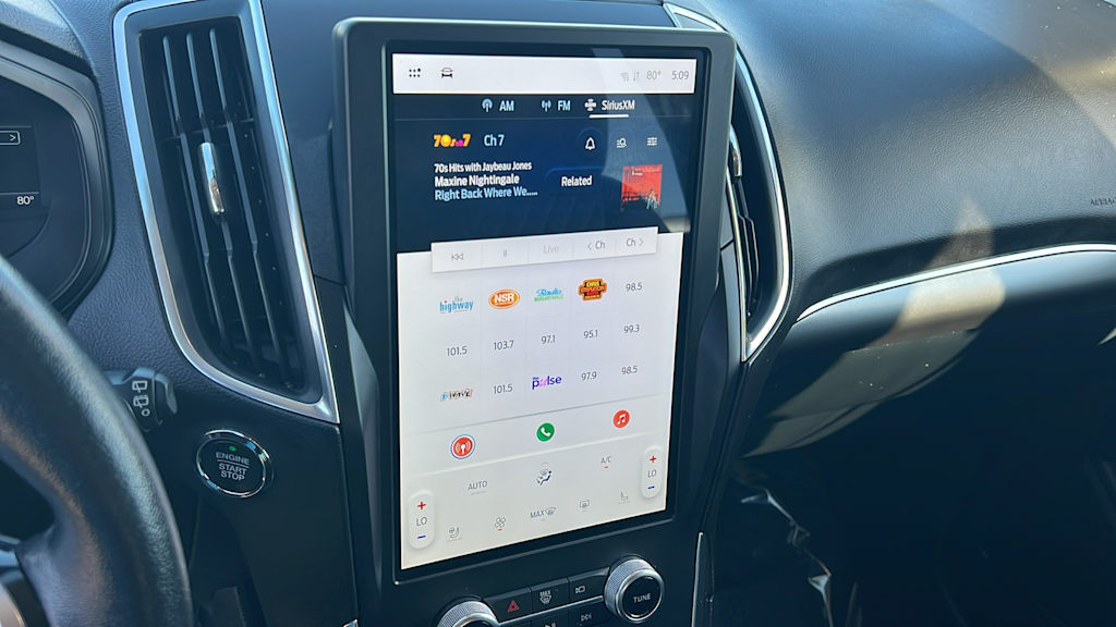 Thumbnail: 2024 Ford Edge - 22