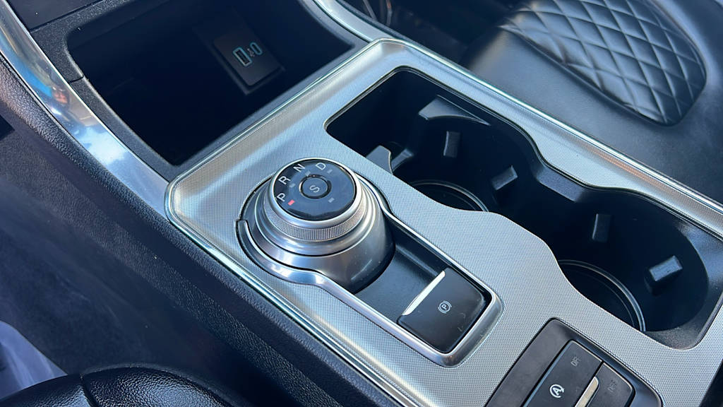 Thumbnail: 2024 Ford Edge - 15