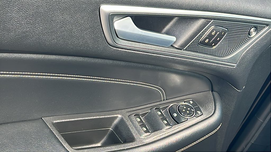 Thumbnail: 2024 Ford Edge - 28