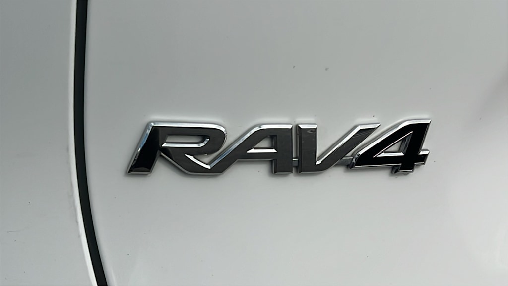Thumbnail: 2024 Toyota RAV4 - 7