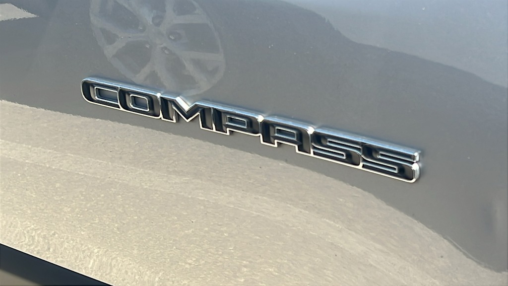 Thumbnail: 2018 Jeep Compass - 5