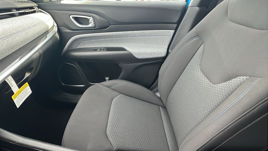 Thumbnail: 2025 Jeep Compass - 11