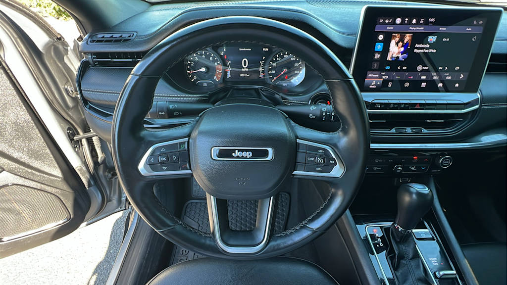 Thumbnail: 2022 Jeep Compass - 9