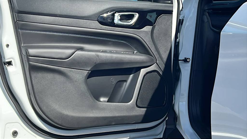 Thumbnail: 2026 Jeep Compass - 28