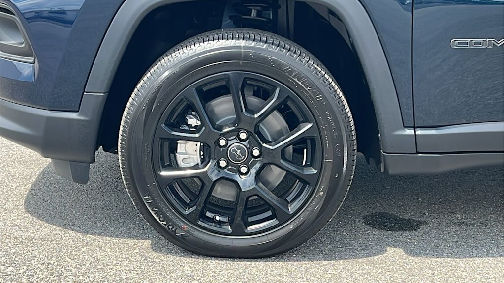 Thumbnail: 2026 Jeep Compass - 8