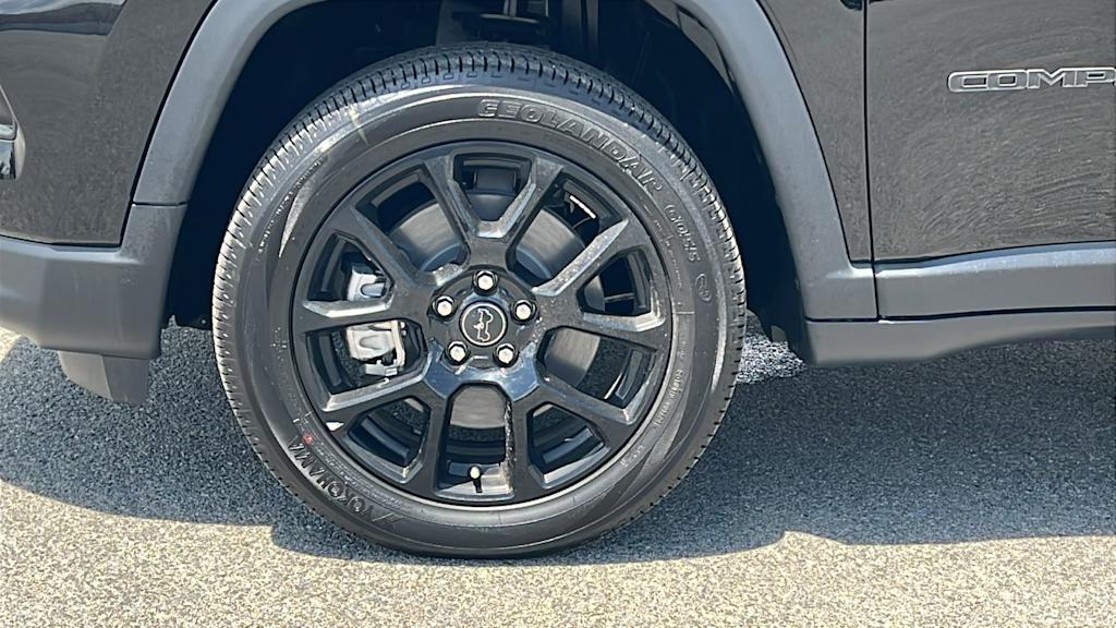 Thumbnail: 2026 Jeep Compass - 8