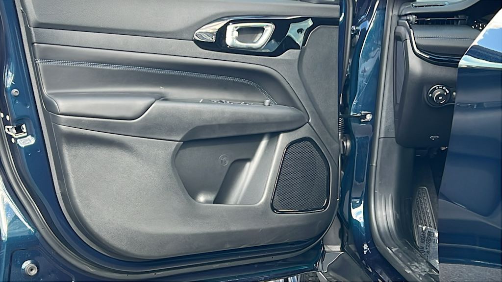 Thumbnail: 2026 Jeep Compass - 28