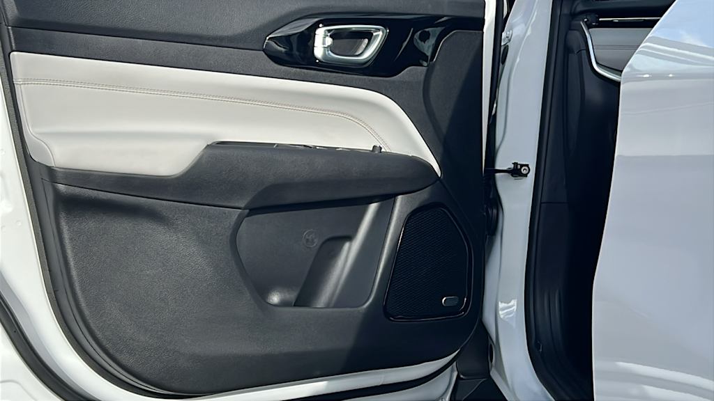 Thumbnail: 2026 Jeep Compass - 29