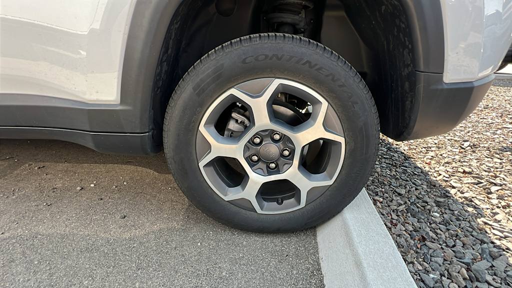 Thumbnail: 2022 Jeep Compass - 6