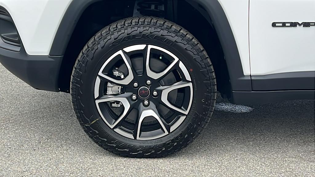 Thumbnail: 2026 Jeep Compass - 8