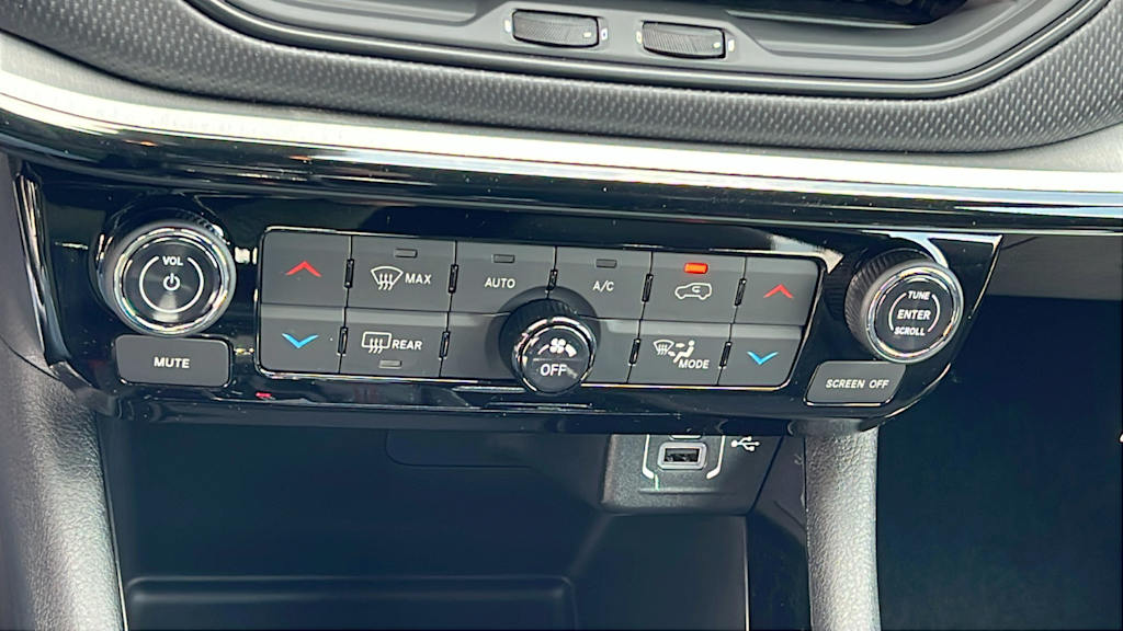 Thumbnail: 2026 Jeep Compass - 22