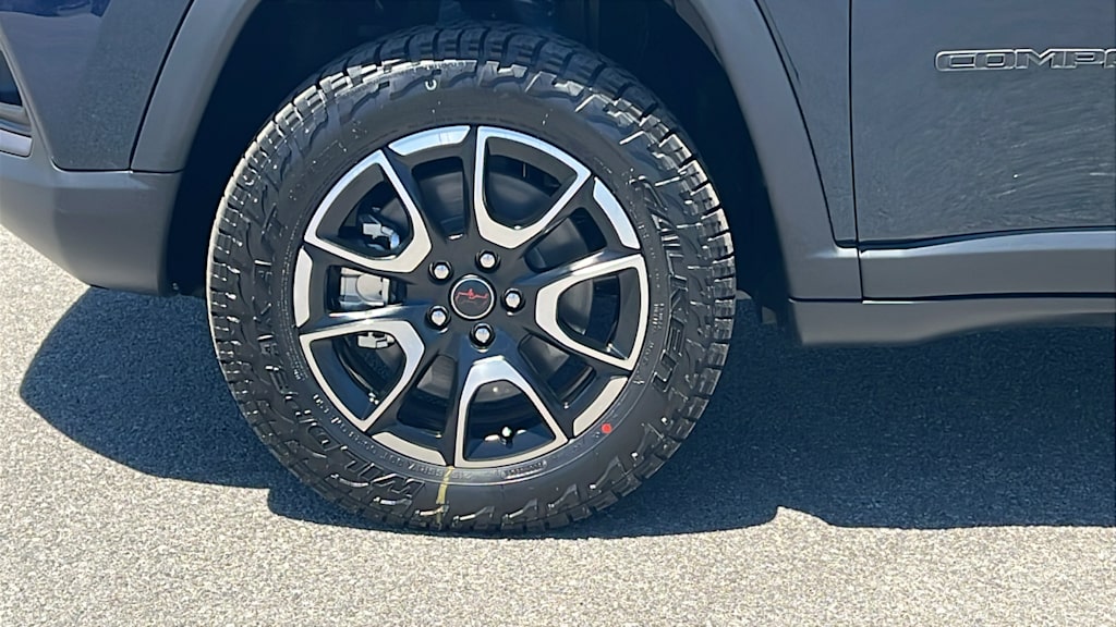 Thumbnail: 2026 Jeep Compass - 8