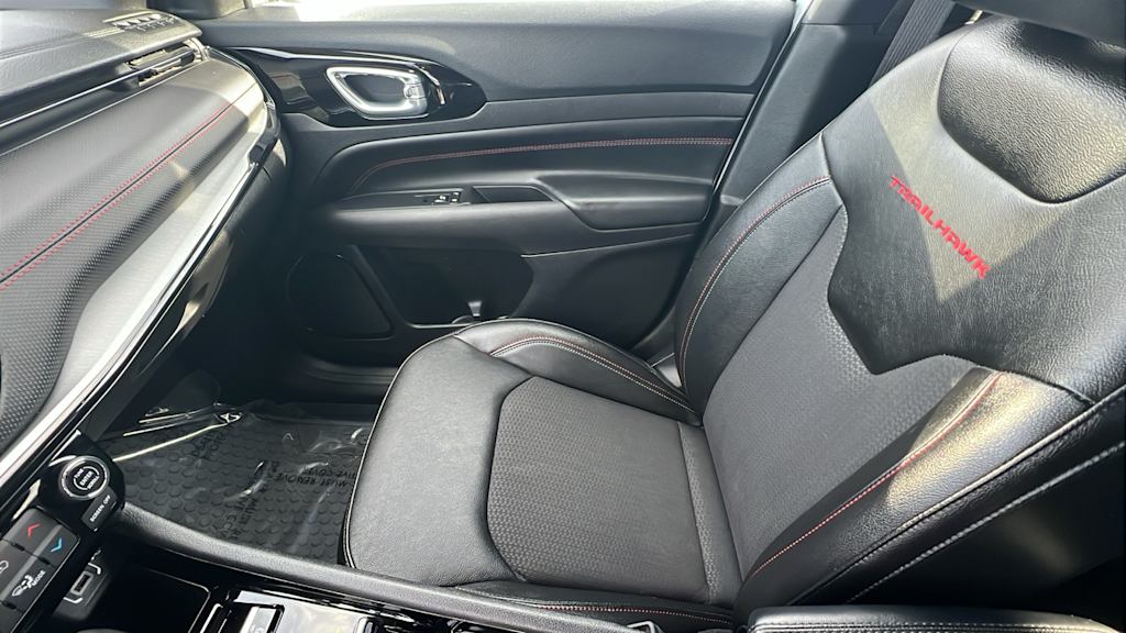 Thumbnail: 2025 Jeep Compass - 11