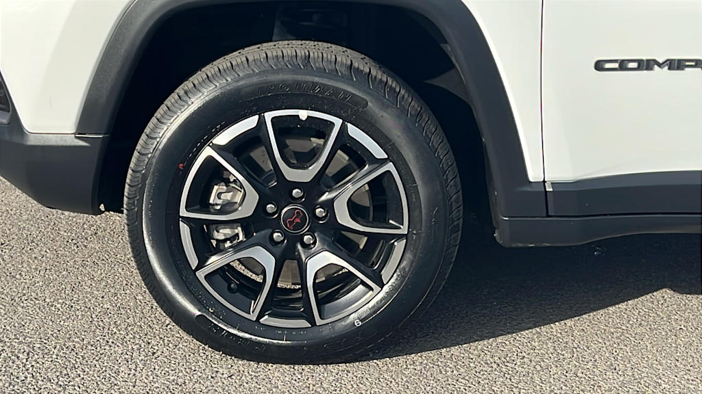 Thumbnail: 2025 Jeep Compass - 8