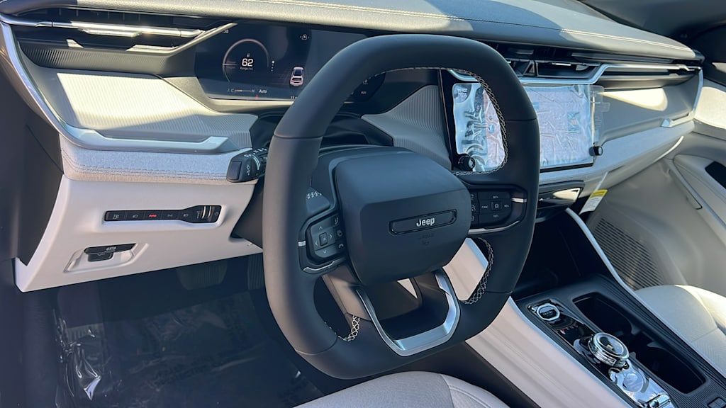 Thumbnail: 2026 Jeep Cherokee - 9
