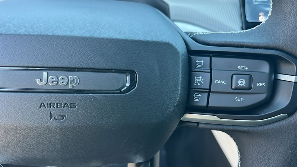 Thumbnail: 2026 Jeep Cherokee - 25