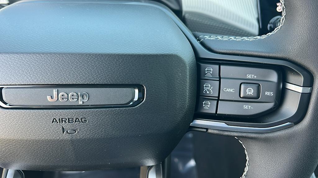 Thumbnail: 2026 Jeep Cherokee - 26