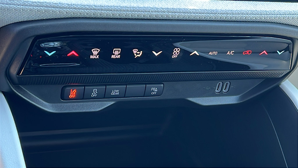 Thumbnail: 2026 Jeep Cherokee - 22