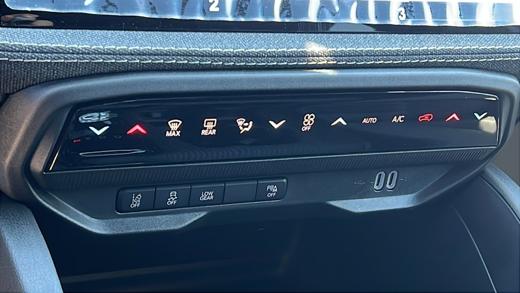 Thumbnail: 2026 Jeep Cherokee - 22