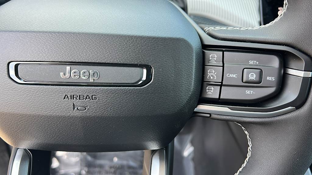 Thumbnail: 2026 Jeep Cherokee - 26