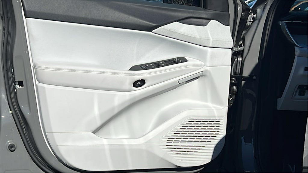 Thumbnail: 2026 Jeep Cherokee - 27