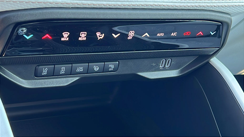 Thumbnail: 2026 Jeep Cherokee - 20