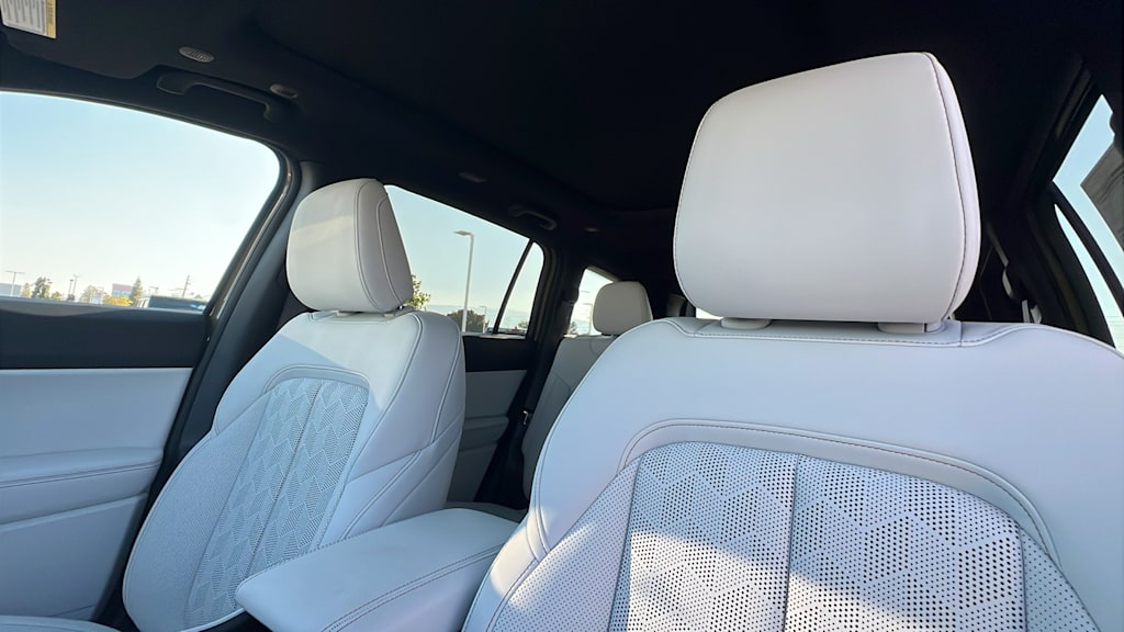 Thumbnail: 2026 Jeep Cherokee - 10