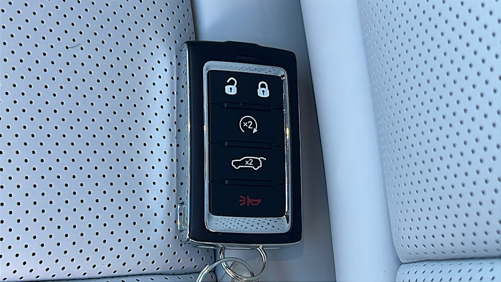 Thumbnail: 2025 Jeep Wagoneer S - 16