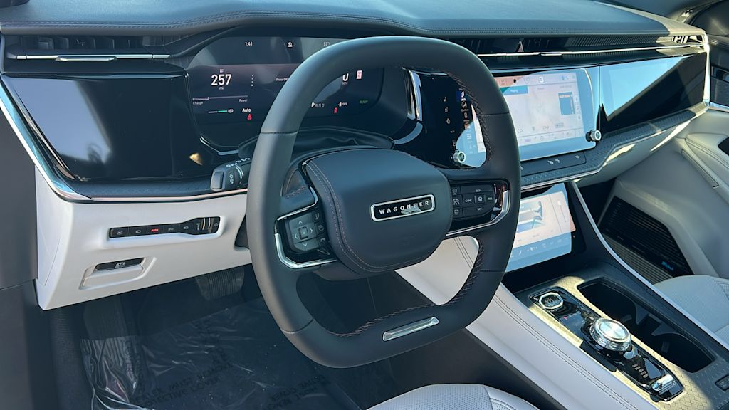 Thumbnail: 2025 Jeep Wagoneer S - 2