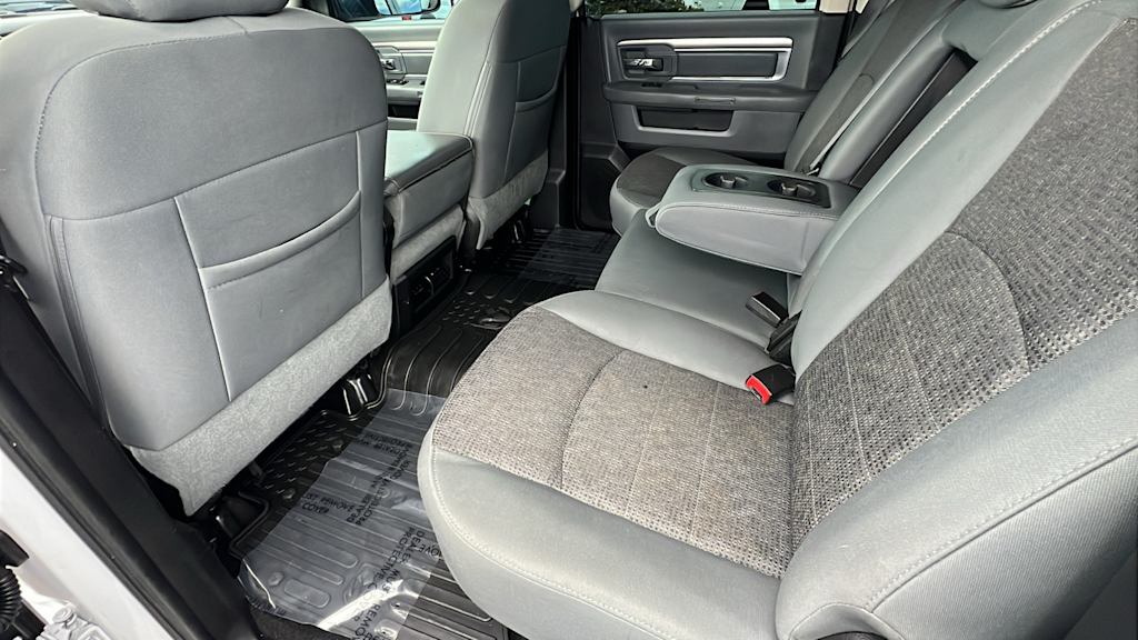 Thumbnail: 2016 RAM 3500 - 28