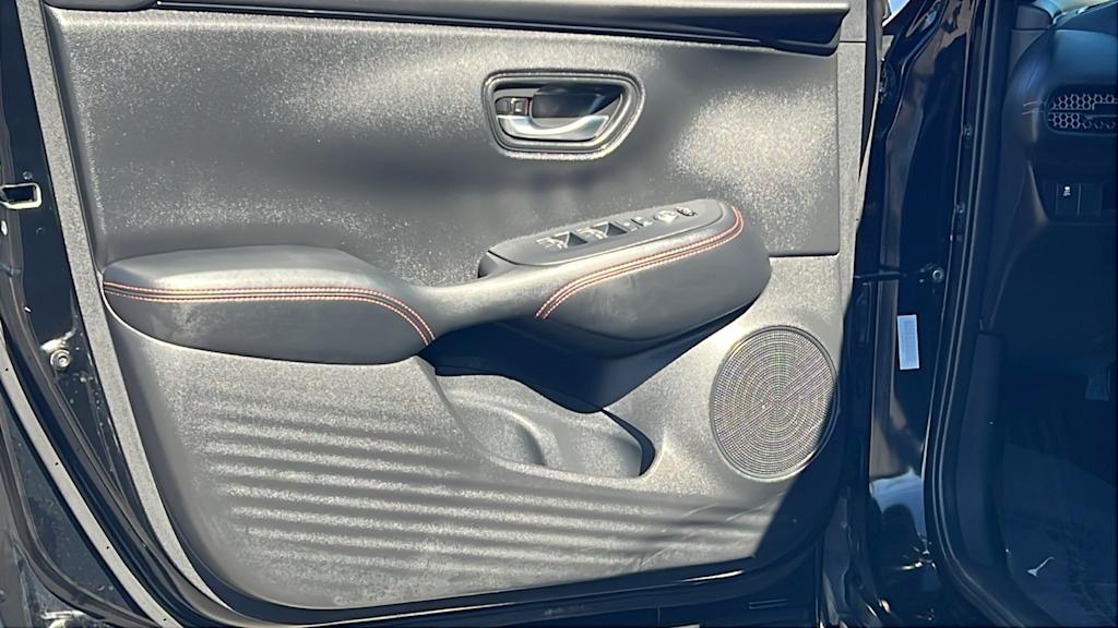 Thumbnail: 2025 Honda HR-V - 29