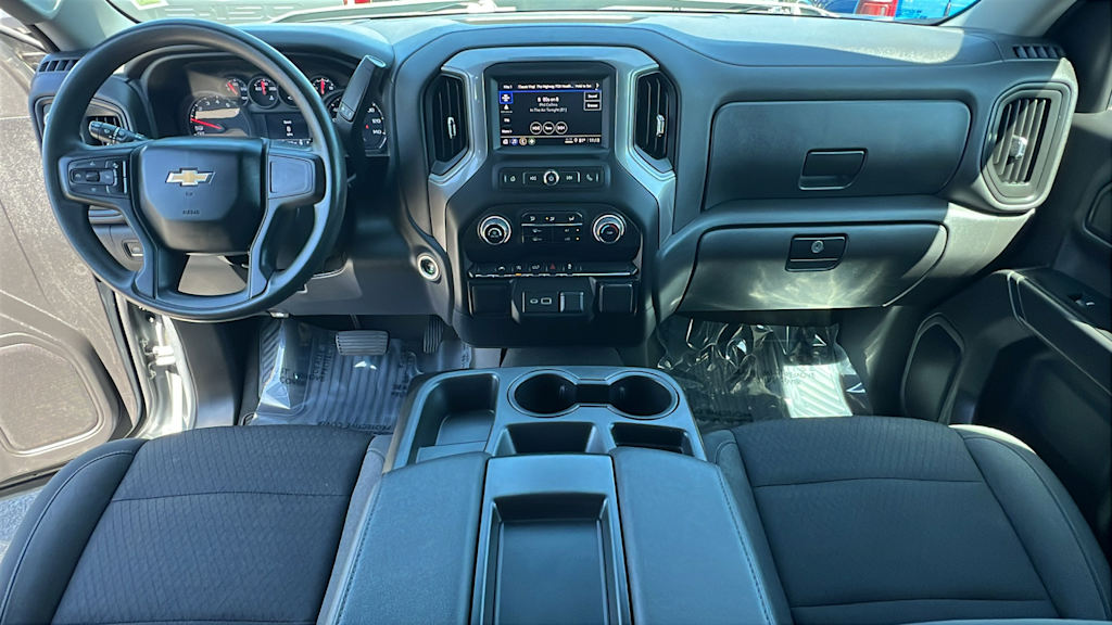 2023 Chevrolet Silverado 1500 Custom 13