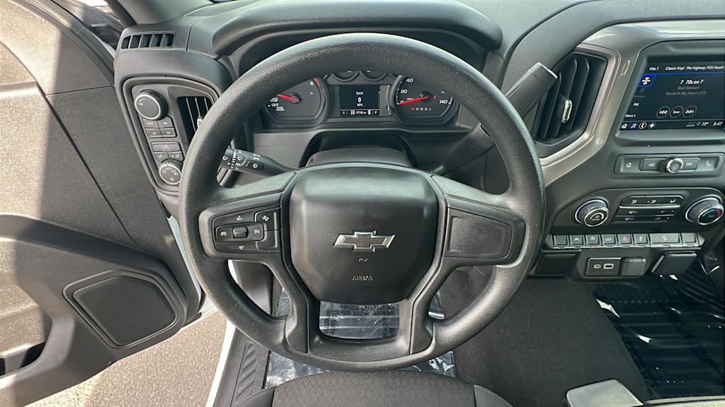 Thumbnail: 2025 Chevrolet Silverado 1500 - 9