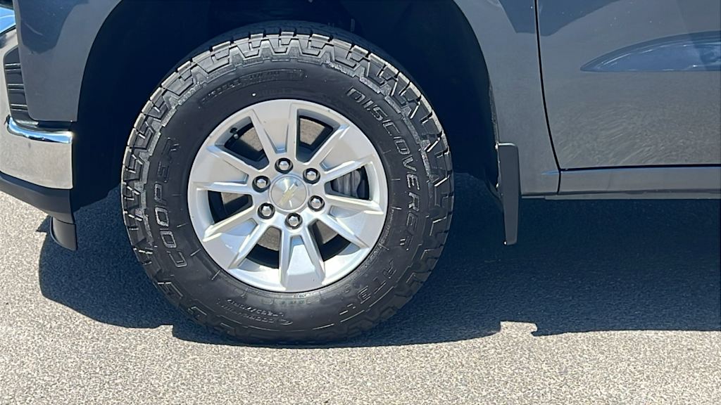 Thumbnail: 2019 Chevrolet Silverado 1500 - 8