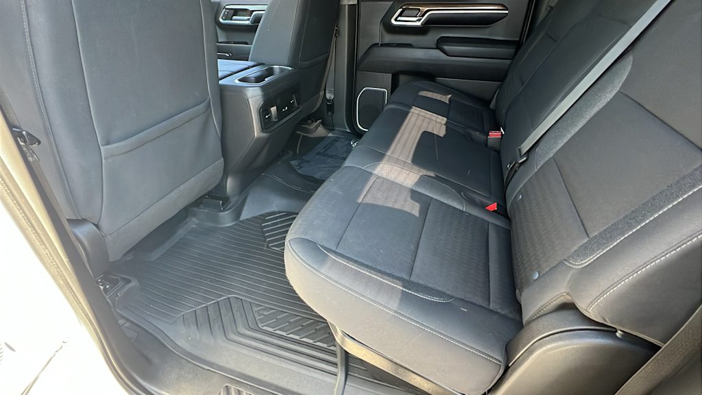 Thumbnail: 2023 Chevrolet Silverado 1500 - 12